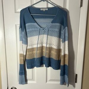 Madison + Hudson colorblock knit pullover v neck bell cuffs semi sheer crochet L